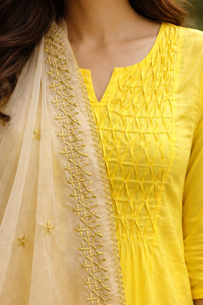 Women Yellow Chanderi Kurta Set